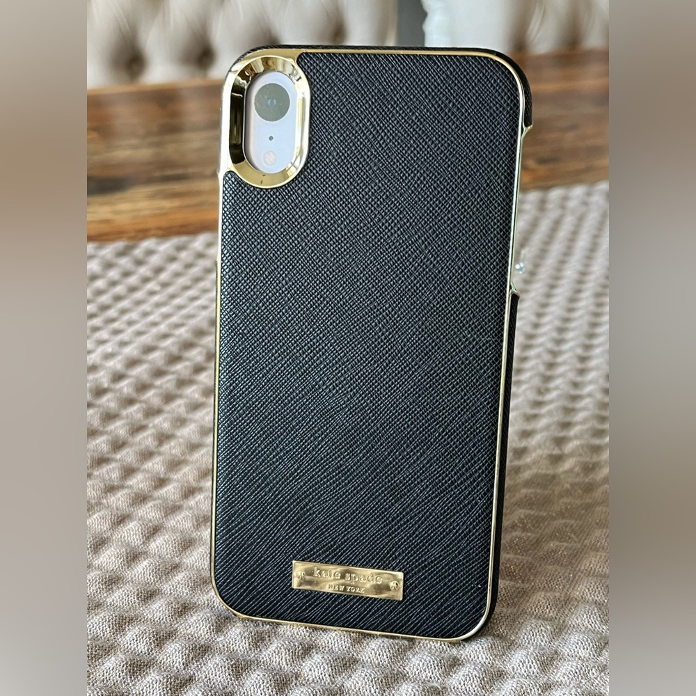 Kate Spade iPhone XR phone case, Kate Spade, hard case.